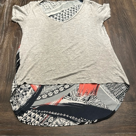 🟤 HONEY PUNCH WOMENS HIGH-LOW GRAY TOP SIZE SMALL - Picture 1 of 3